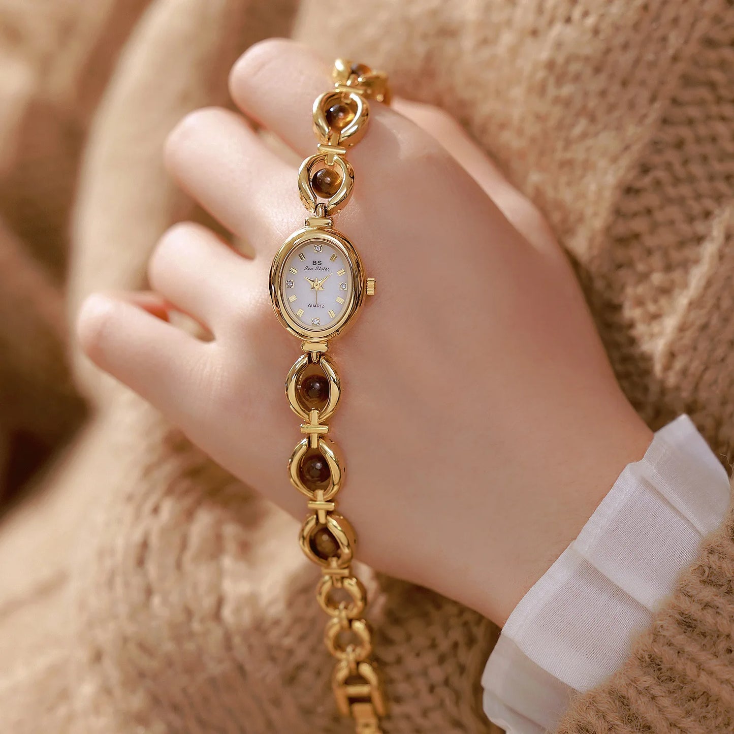 Luxury Elegant Ladies Watch Waterproof Fashionable Oval Mother-of-Pearl Dial Gold Bracelet Quartz Wrist Watches Gift Women