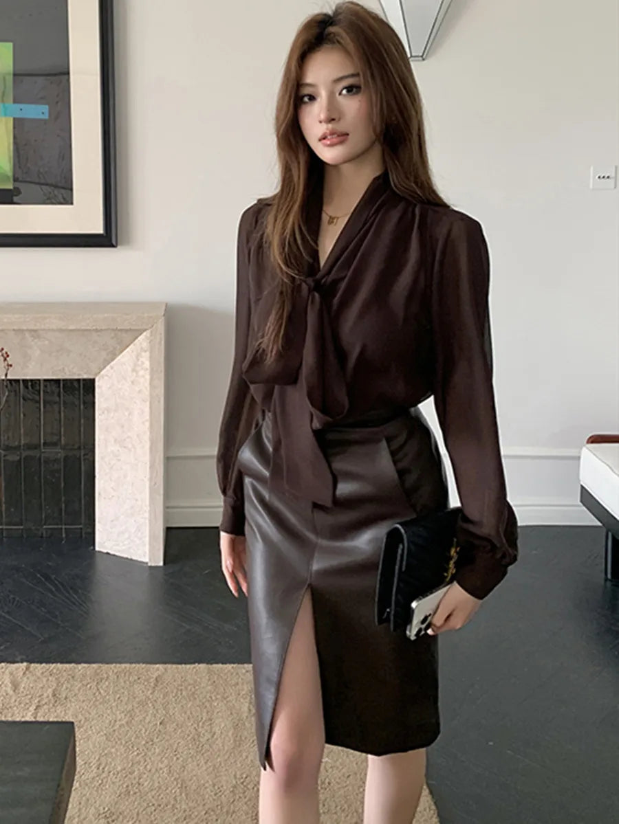 Women's Vintage Chiffon Blouse Casual Work Top Elegant Loose Chiffon Business Shirt with Bow