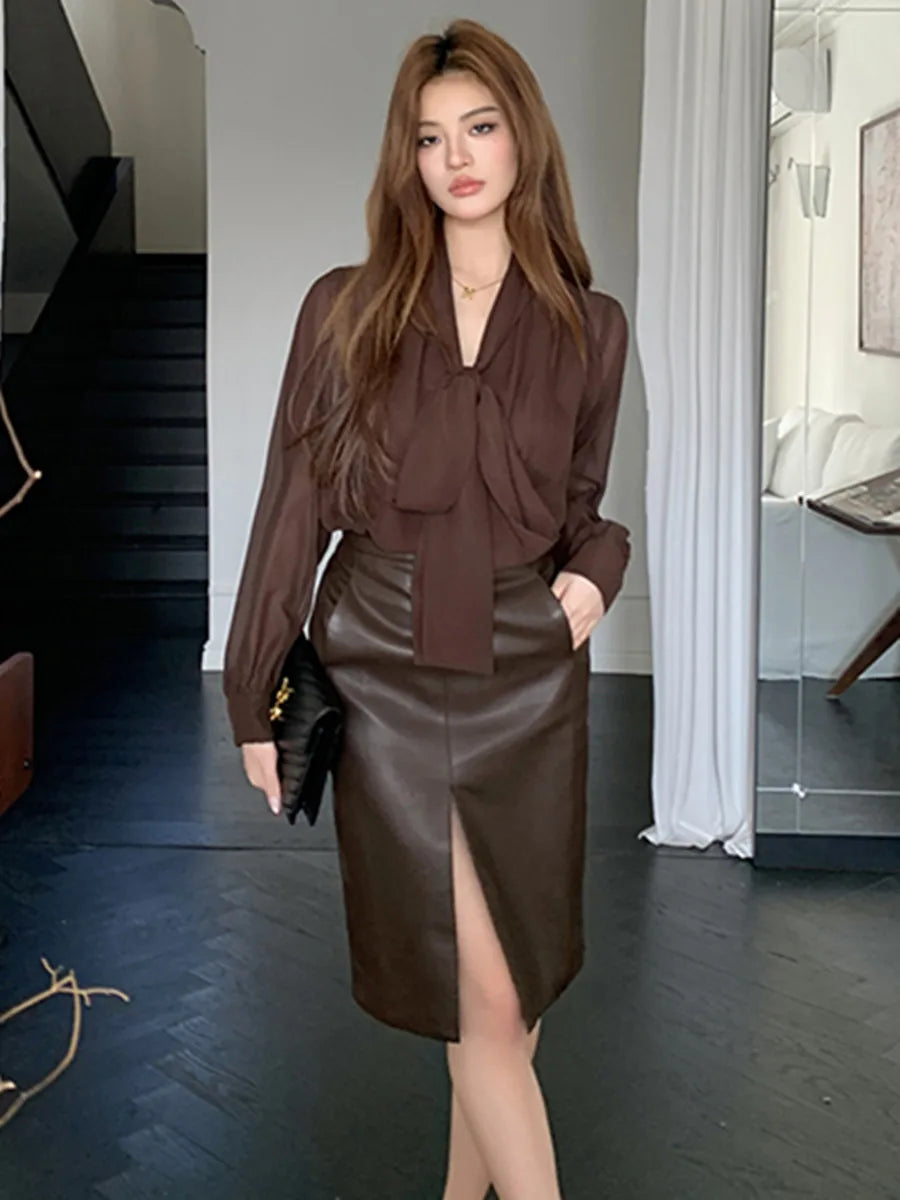 Women's Vintage Chiffon Blouse Casual Work Top Elegant Loose Chiffon Business Shirt with Bow