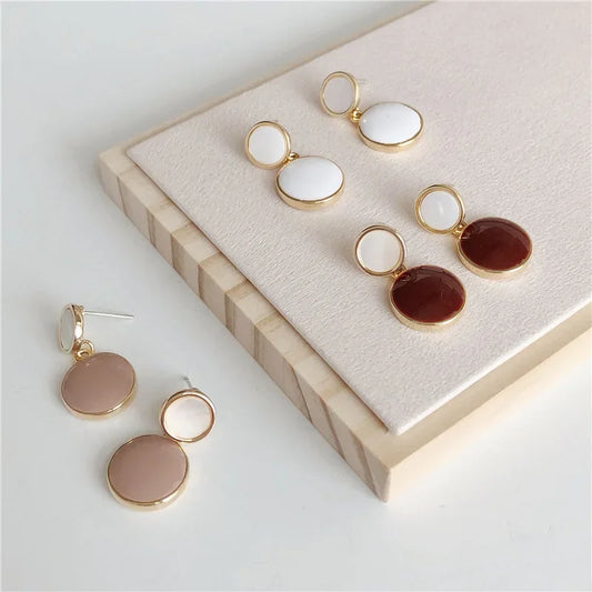 Exquisite Trendy Geometric Circle Shell Stud Earrings for Women Cute Pink Enamel Korea Dangle Earring Jewelry Accessory Gift