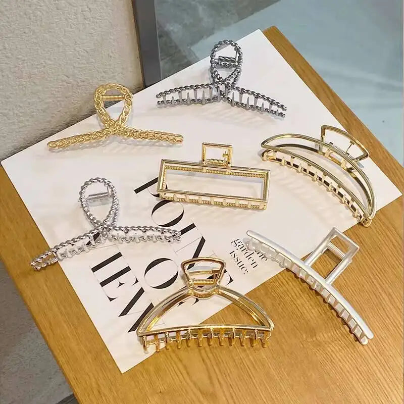 Simple Metal Hollow Out Geometric Claw Ladies Elegant Hair Accessories Cross Crab Bath Clip For Women Fashion Girl Headwear