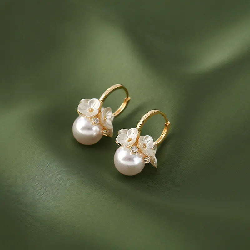 New Trend Elegant Delicate Sweet Lovely Multi-Flower Pearl Earrings For Women Temperament Jewelry Party Premium Gifts Wholesale