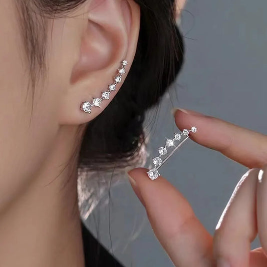 925 Sterling Silver Ear Studs Sparkling Silver Needle Design Elegant Daily Wear for Ladies Fashionable Minimalist Style