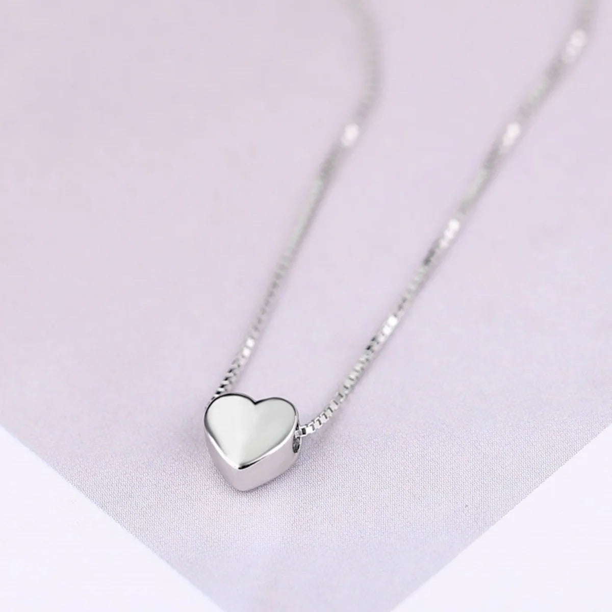 Fashion Minimalist Smooth Heart Shaped Pendant Necklace For Women Men Romantic Silver Color Love Heart Box Chain Choker Jewelry