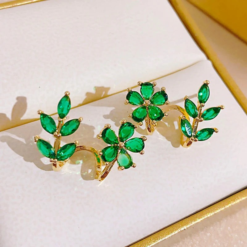 Retro Green Rhinestone Leaf Flower Stud Earrings for Women New Fashion Personality Temperament Girls Daily Wear Trendy Jewelry